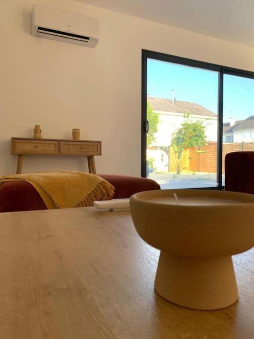 Villa Chic 3 Chambres ,2 Sdb ชาเตลโฮ ภายนอก รูปภาพ